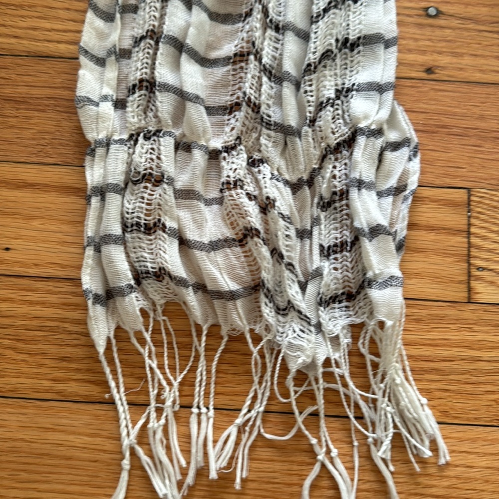 Scarf - Picture 2 of 2